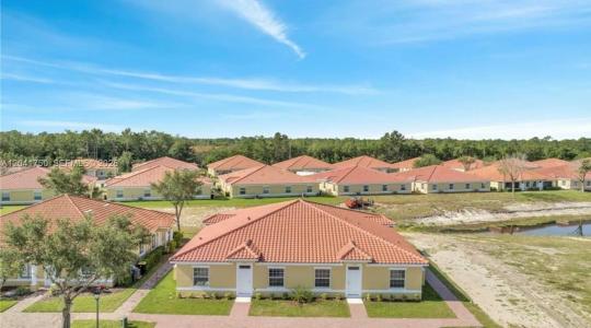 1732 Paciffic  Road 1732, Poinciana, Florida 34759, Stati Uniti
