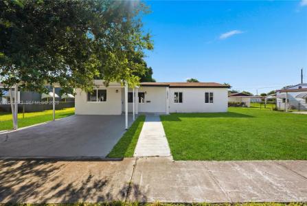 15921 NW 18th Pl, Miami Gardens, Florida 33054, USA