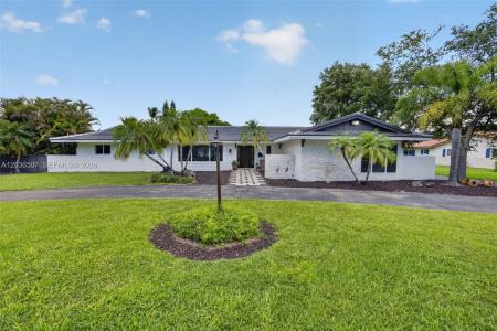 12180 SW 92nd Ave, Miami, Florida 33176, USA