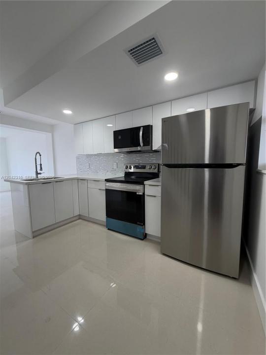1551 W Okeechobee Rd 9, Hialeah, Floride 33010, États-Unis