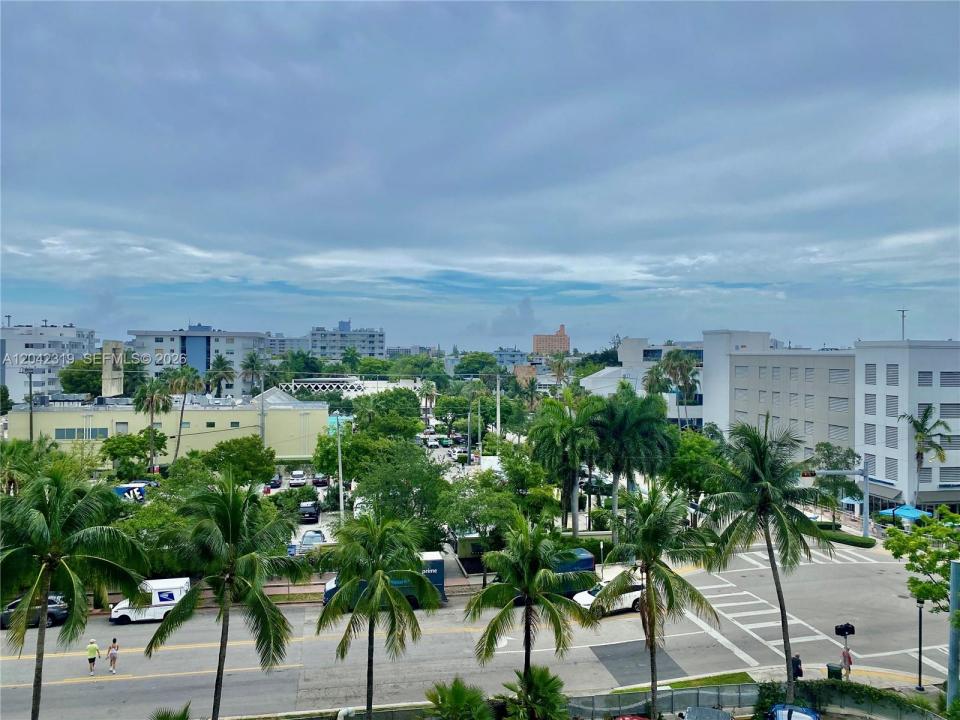 1000 West Avenue 531, Miami Beach, Florida 33139, USA