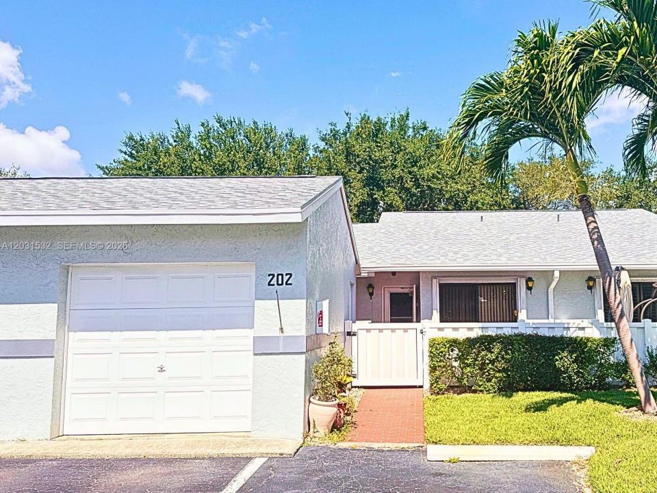 2640 W Gately Dr W 202, West Palm Beach, Floride 33415, États-Unis