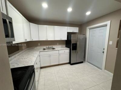 251 NE 187th St 809, Miami, فلوريدا 33179, الولايات المتحدة