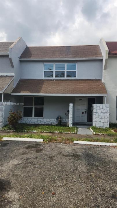 6595 Boulevard Of Champions 6595, North Lauderdale, Florida 33068, USA
