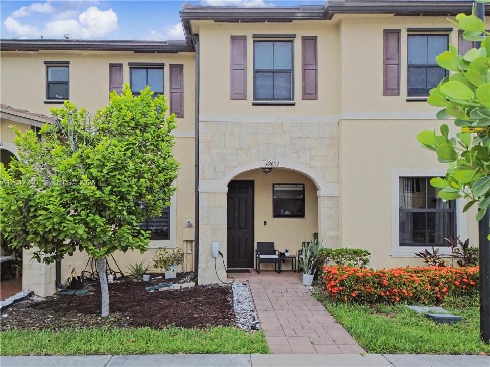 10604 W 33rd Ln, Hialeah, 플로리다 33018, 미국