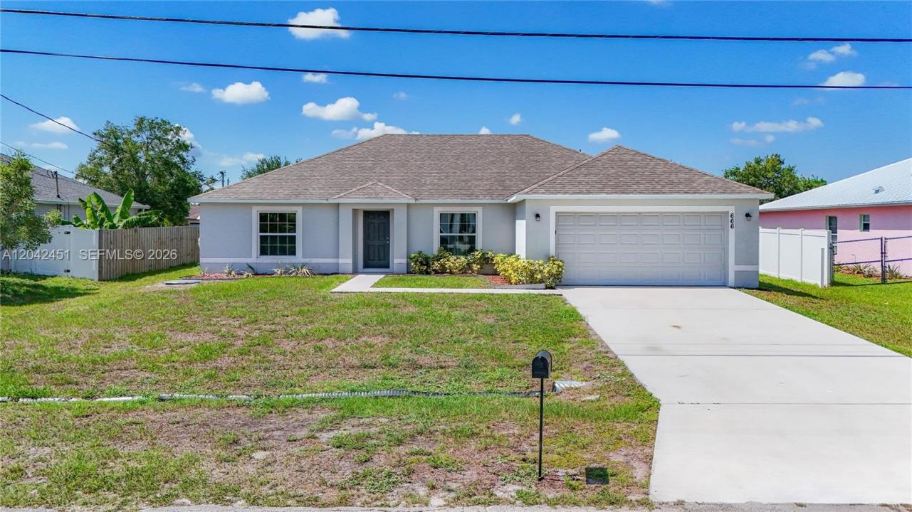 666 SW Jeanne Ave, Port St. Lucie, Florida 34953, Amerika Birleşik Devletleri