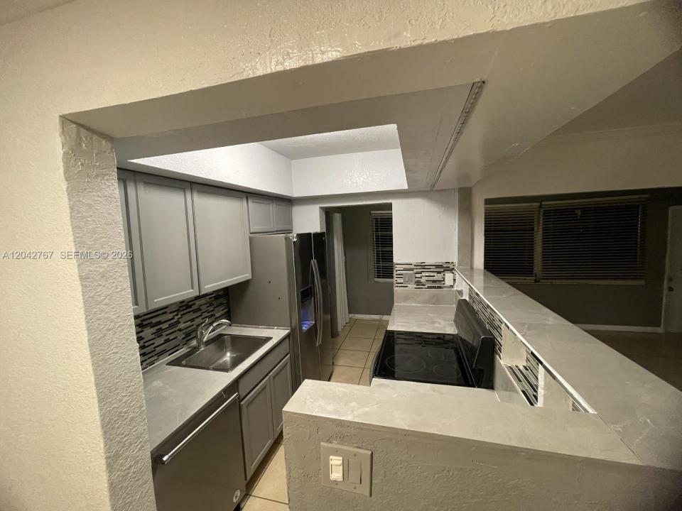 20490 NW 7th Ave 5, Miami Gardens, Floride 33169, États-Unis