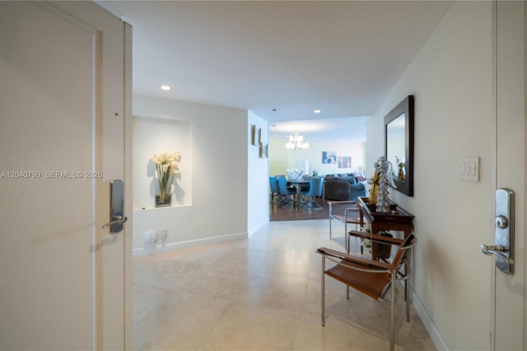 1581 Brickell Ave PH104, Miami, Florida 33129, Stati Uniti