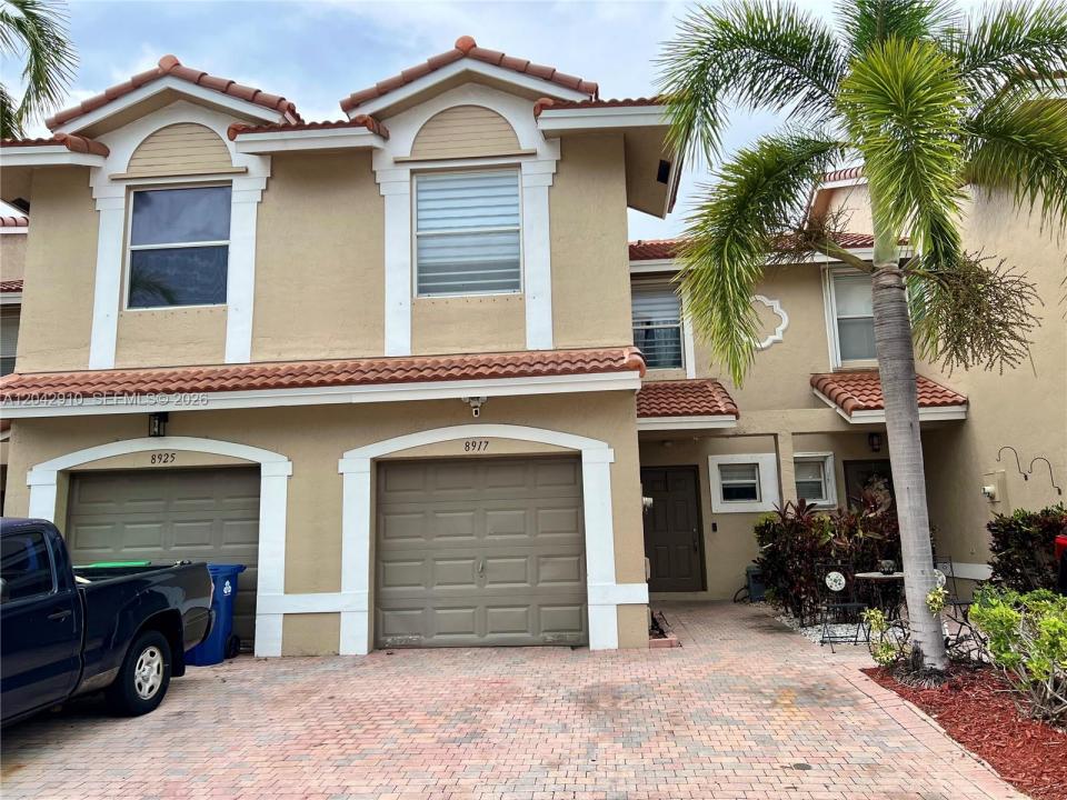 8917 NW 54th St, Sunrise, Florida 33351, USA