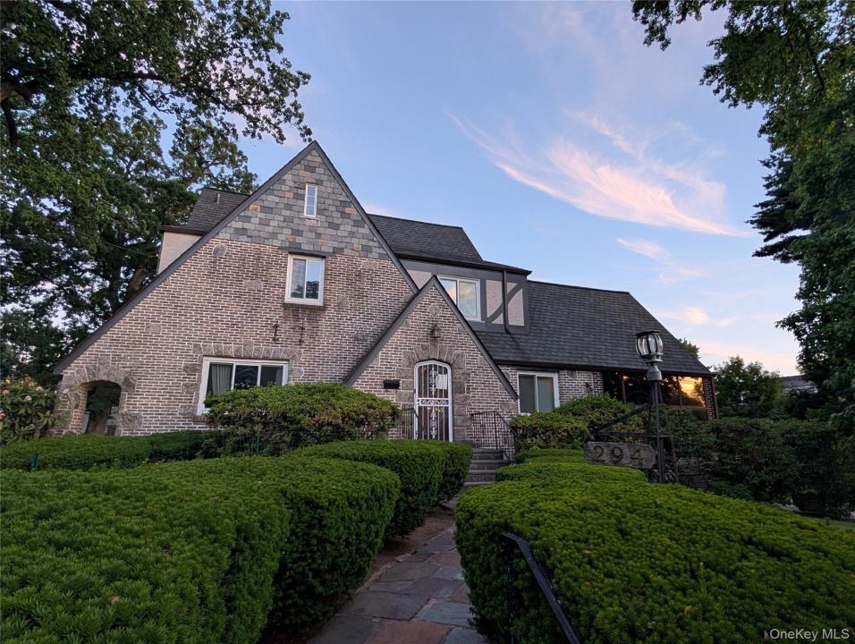 294 Lincoln Avenue, New Rochelle, New York 10801, États-Unis