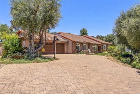 Shaylene Way, In Stile Alpino, California 91901, Stati Uniti