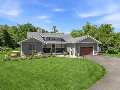 685 Curtis Corner Road, South Kingstown, Rhode Island 02879, USA