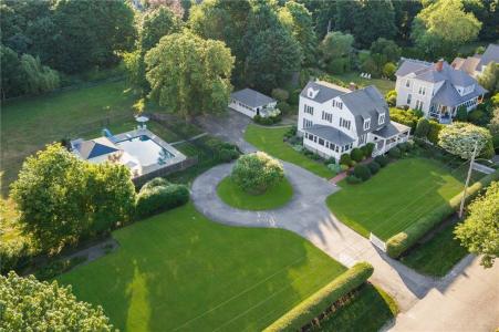 127 Beacon Avenue, Warwick, Rhode Island 02889, USA