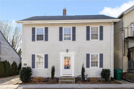 82 Burnside Avenue, Newport, Rhode Island 02840, USA