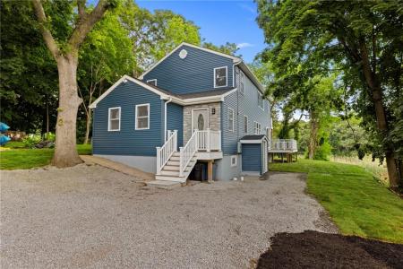 18 Pevear Avenue, Warwick, Rhode Island 02886, USA