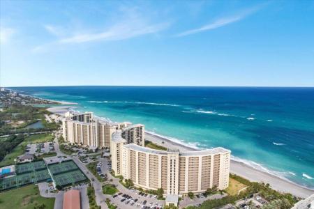 100 Ocean Trail Way 107, Jupiter, פלורידה 33477, ארצות הברית של אמריקה 