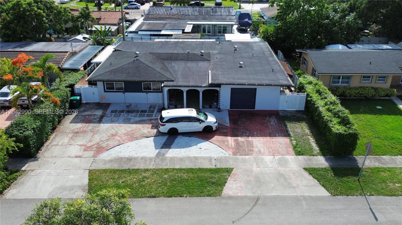 11512 NW 58th Ave, Hialeah, Floride 33012, États-Unis