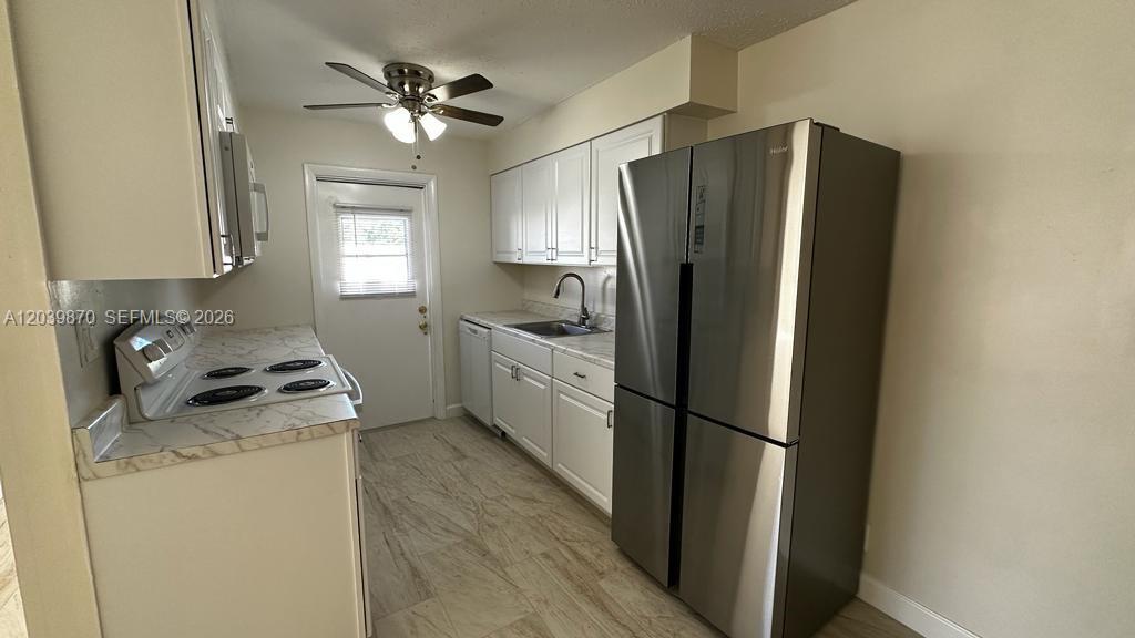 7480 SW 10th St 202A, North Lauderdale, Florida 33068, Stati Uniti