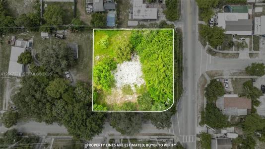 1585 NE 158th St, North Miami Beach, فلوريدا 33162, الولايات المتحدة