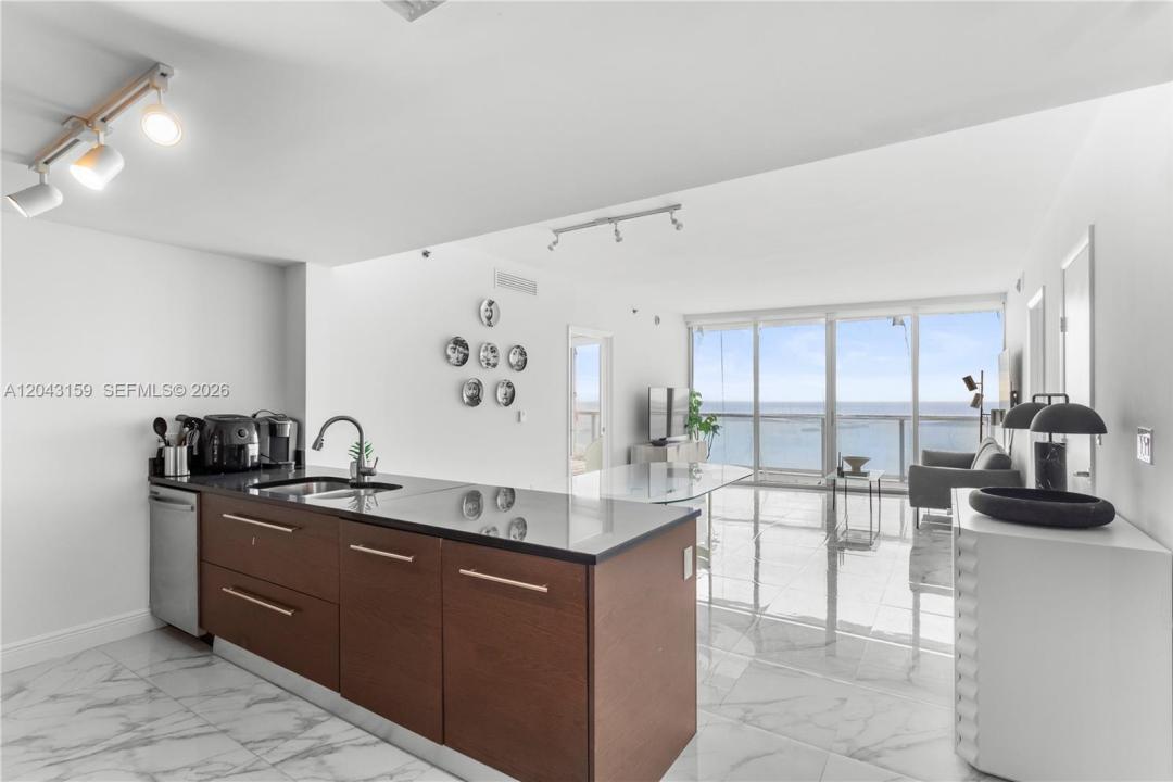 465 Brickell Ave 5505, Miami, Florida 33131, Stati Uniti