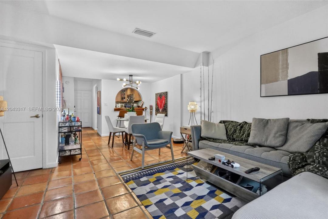 6705 N Kendall Dr 312, Pinecrest, Floride 33156, États-Unis