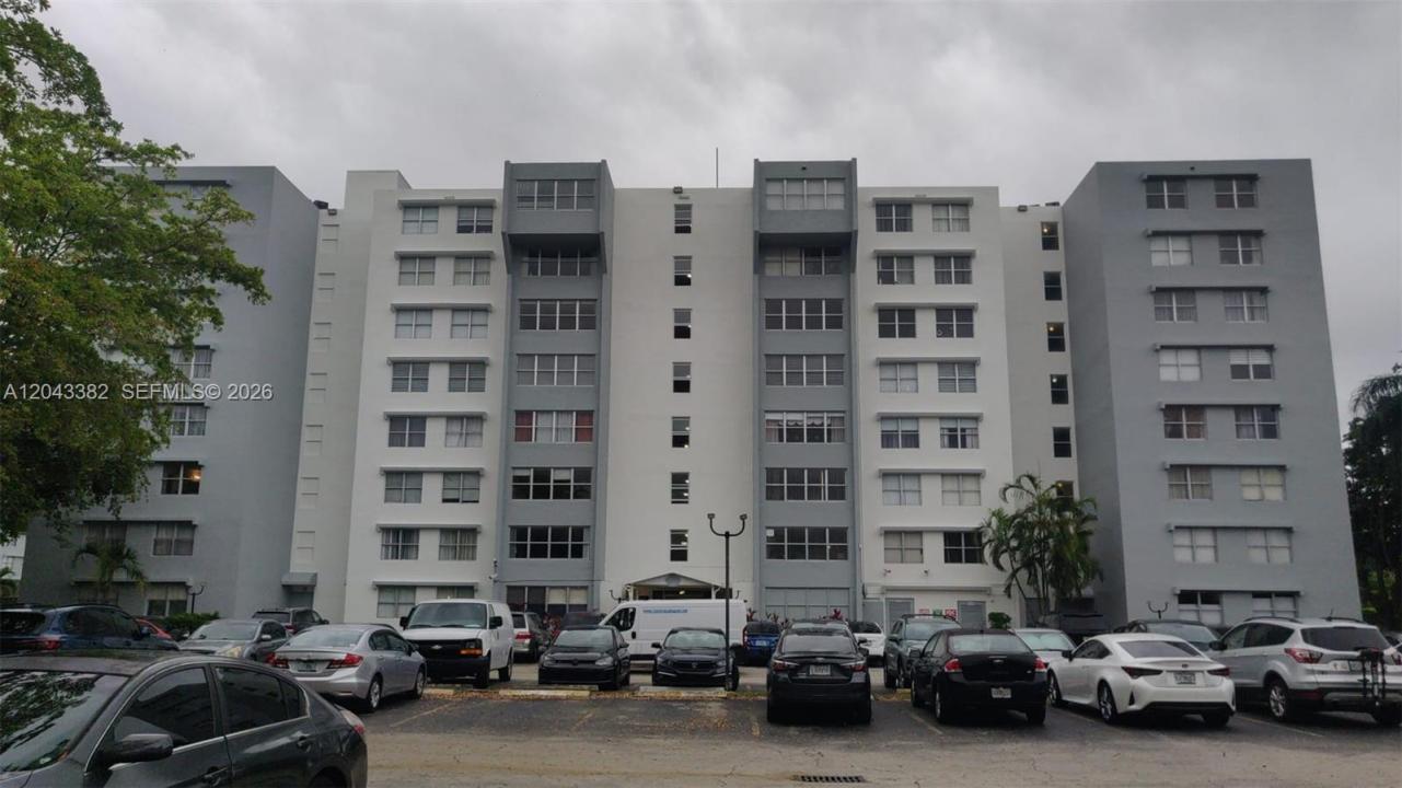 9001 SW 77th Ave C606, Miami, Floride 33156, États-Unis
