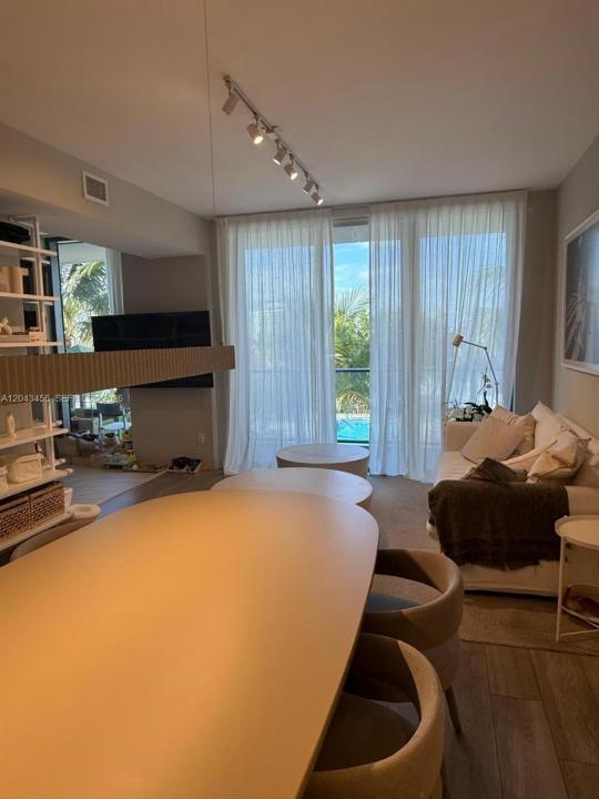 2960 NE 207th St 712, Aventura, فلوريدا 33180, الولايات المتحدة