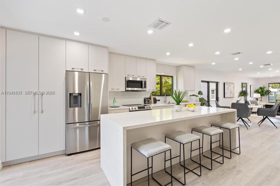 222 SW 3rd Ter, Dania Beach, Florida 33004, Stati Uniti