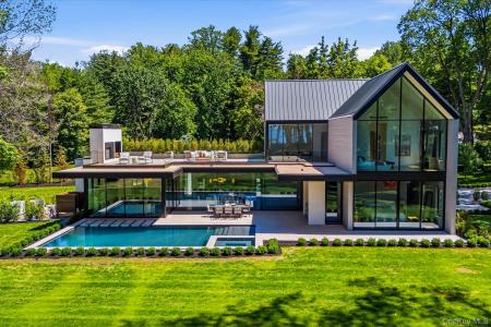 28 Watch Way, Huntington, Nova Iorque 11743, Estados Unidos