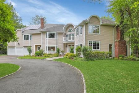 9 Old Woods Drive, Harrison, New York 10528, USA