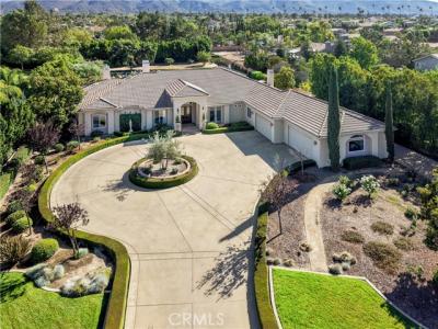 CHEROKEE Road, Corona, California 92881, Stati Uniti