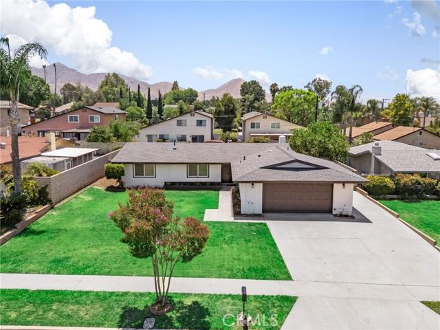 Tanager Street, Grand Terrace, Californie 92313, États-Unis
