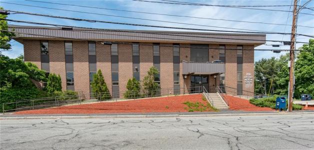250 Wampanoag Trail 303, East Providence, Rhode Island 02915, États-Unis