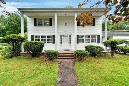 24 Forest view Drive, Cumberland, Rhode Island 02864, USA