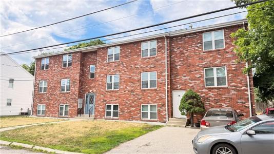 10 Saratoga Avenue, Pawtucket, Род Айленд 02861, Соединенные Штаты