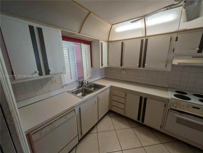 9495 Evergreen Pl 102, Davie, Flórida 33324, Estados Unidos