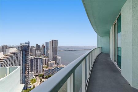 1900 N Bayshore Dr PH5006, Miami, Florida 33132, USA