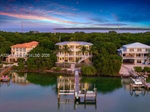 104 Coastal Dr, Key Largo, Florida 33037, USA