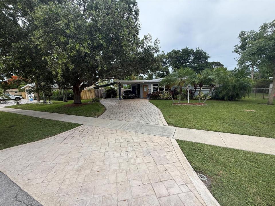 1232 SW 1st Ave, Pompano Beach, Floride 33060, États-Unis