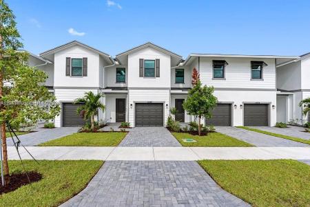 13138 Valletta Way 32-186, Port St. Lucie, Florida 34987, USA