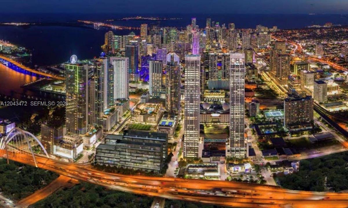 20 NE 11th St 2409, Miami, Florida 33132, USA