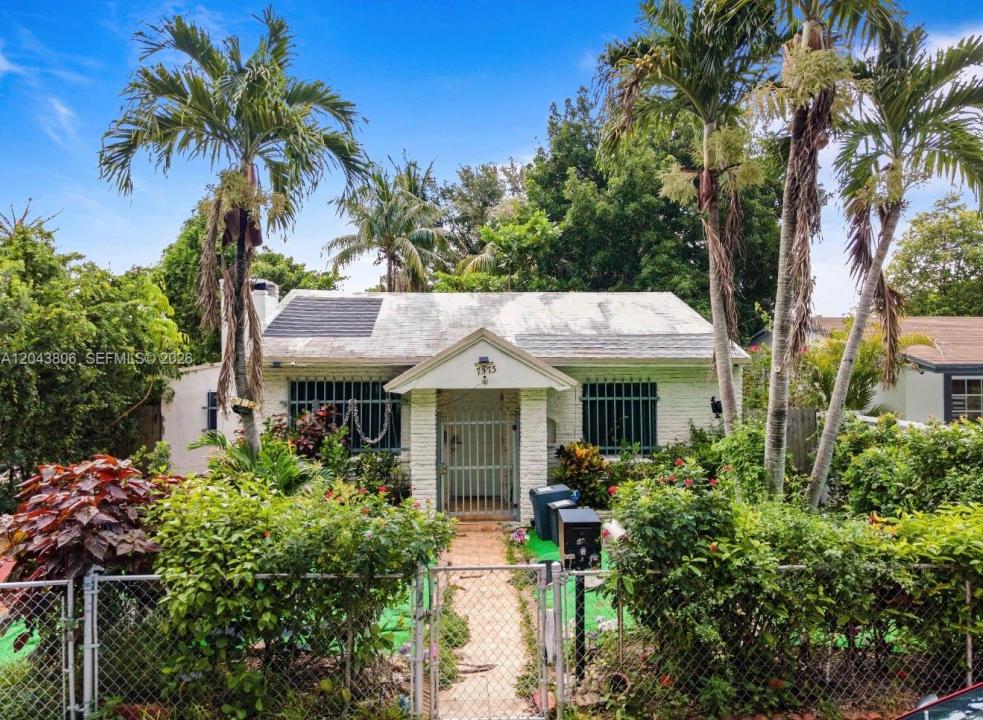 7573 NW 12th Ct, Miami, Florida 33147, Stati Uniti