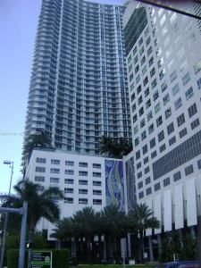 185 SW 7th St 2104, Miami, Florida 33130, USA
