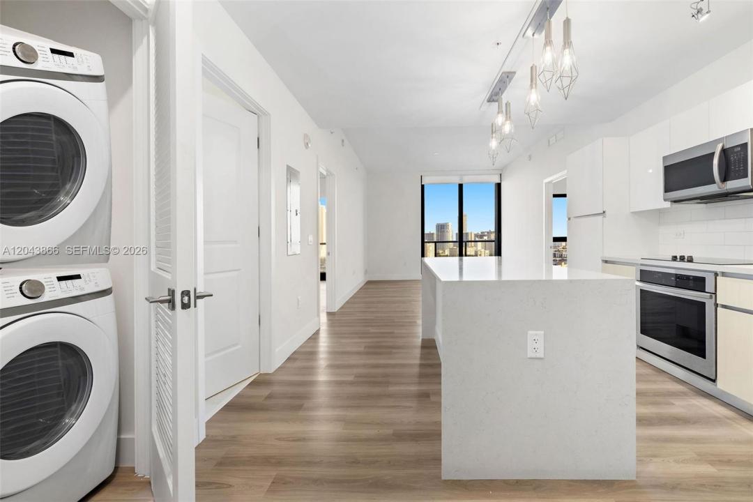 101 Diplomat Pkwy 2304, Hallandale Beach, Florida 33009, Stati Uniti