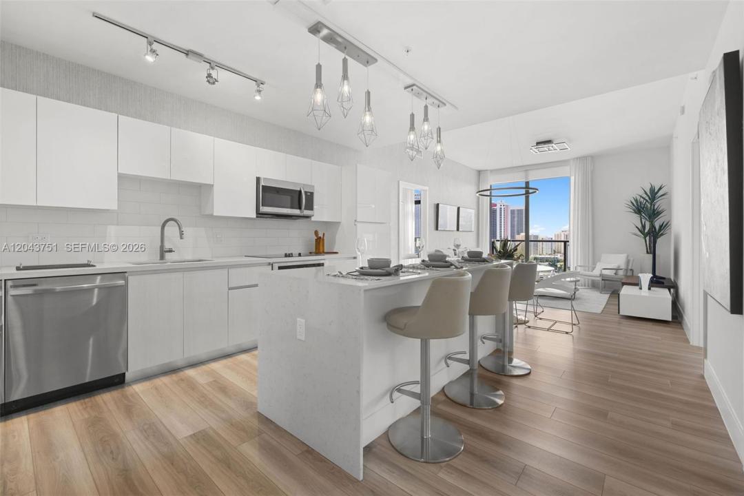 101 Diplomat Pkwy 1108, Hallandale Beach, Floride 33009, États-Unis