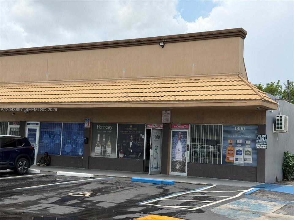 Opa-Locka, Florida 33054, USA