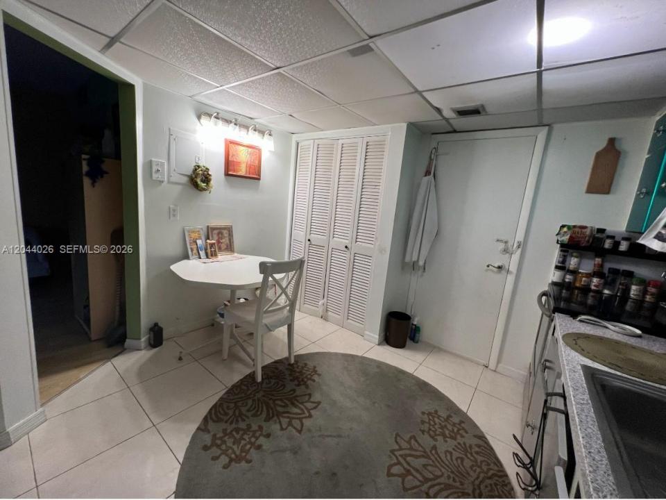 200 Diplomat Pkwy 234, Hallandale Beach, فلوريدا 33009, الولايات المتحدة