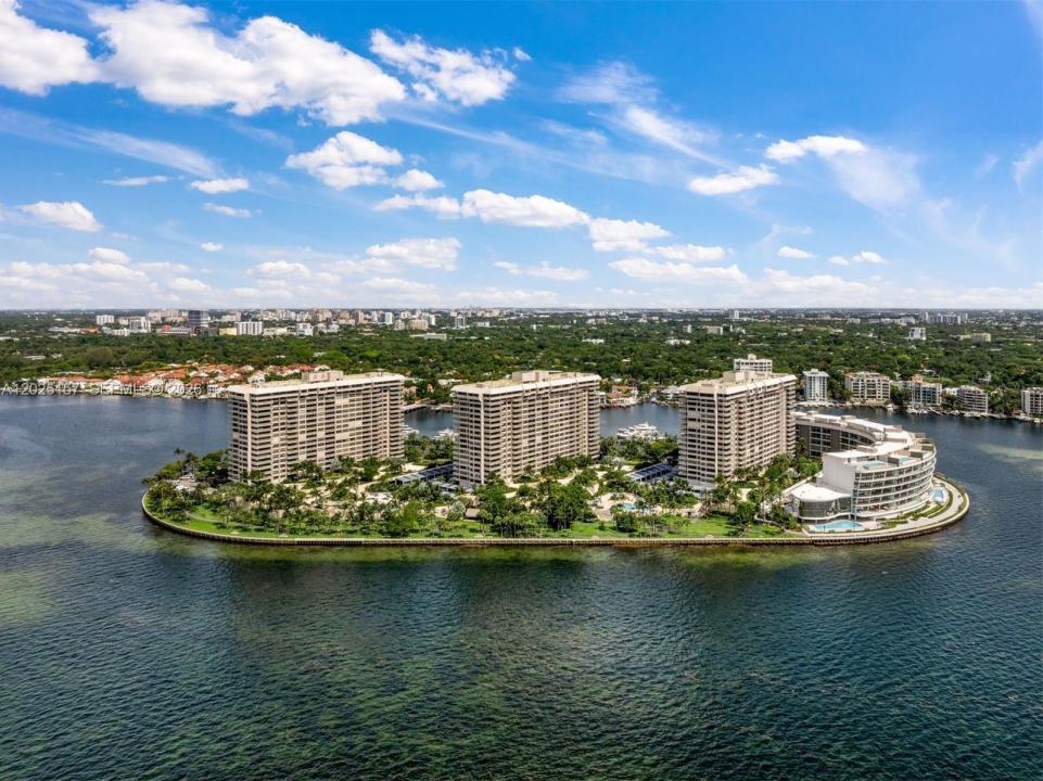 3 Grove Isle Dr C803, Miami, Florida 33133, Stati Uniti