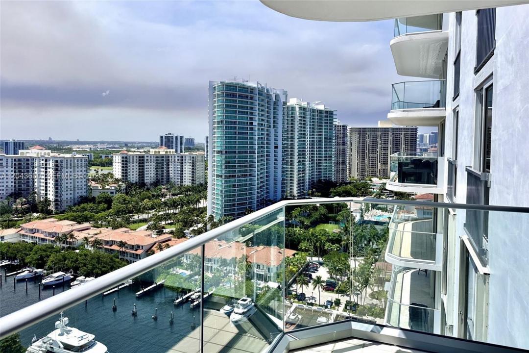 19707 Turnberry Way 23C, Aventura, Florida 33180, Stati Uniti
