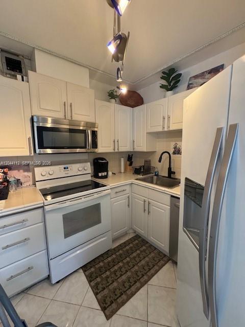1967 S Ocean Blvd 315-C, Lauderdale By The Sea, Floride 33062, États-Unis